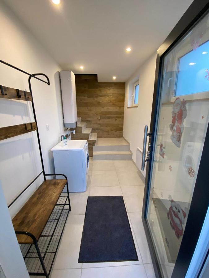 Il Vialetto , Appartement Milano , Spacieux, Tout Confort, Au Calme Jeumont ภายนอก รูปภาพ