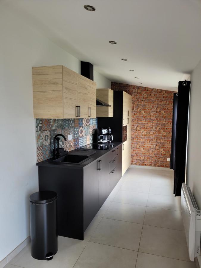Il Vialetto , Appartement Milano , Spacieux, Tout Confort, Au Calme Jeumont ภายนอก รูปภาพ